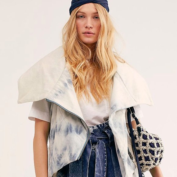 Free People Jackets & Blazers - NWT Free People Just A Little Puffer Vest Size XS